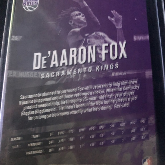 De’aaron Fox Rookie Basketball Card - Picture 4 of 4